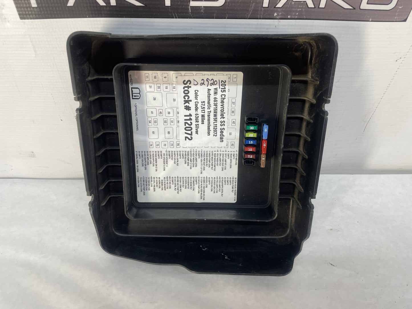 2015 Chevy SS Sedan Engine Bay Fuse Box Relay Cover Lid OEM