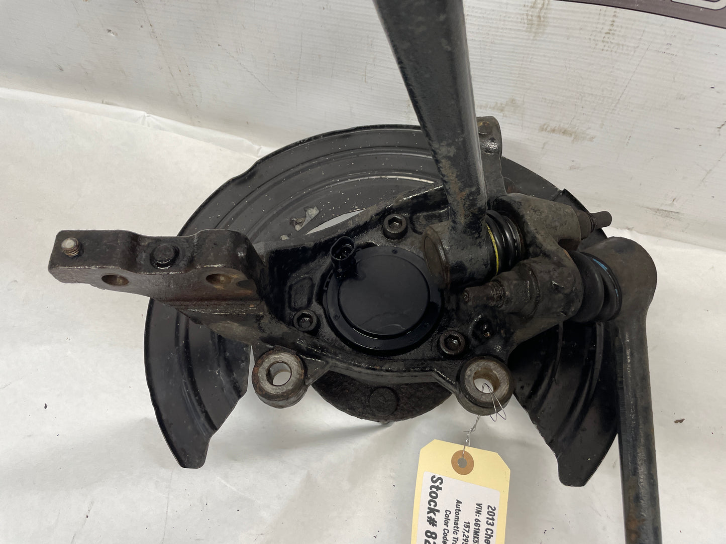 2013 Chevy Caprice LH Driver Front Suspension Spindle Hub Knuckle Control Arms OEM - Day's Parts Yard