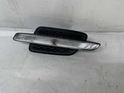 2009 Pontiac G8 GT RH Passenger Fender Marker Repeater Lamp Light OEM - Day's Parts Yard