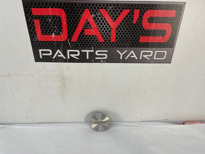 2015 Chevy Camaro SS Wheel Center Cap OEM - Day's Parts Yard