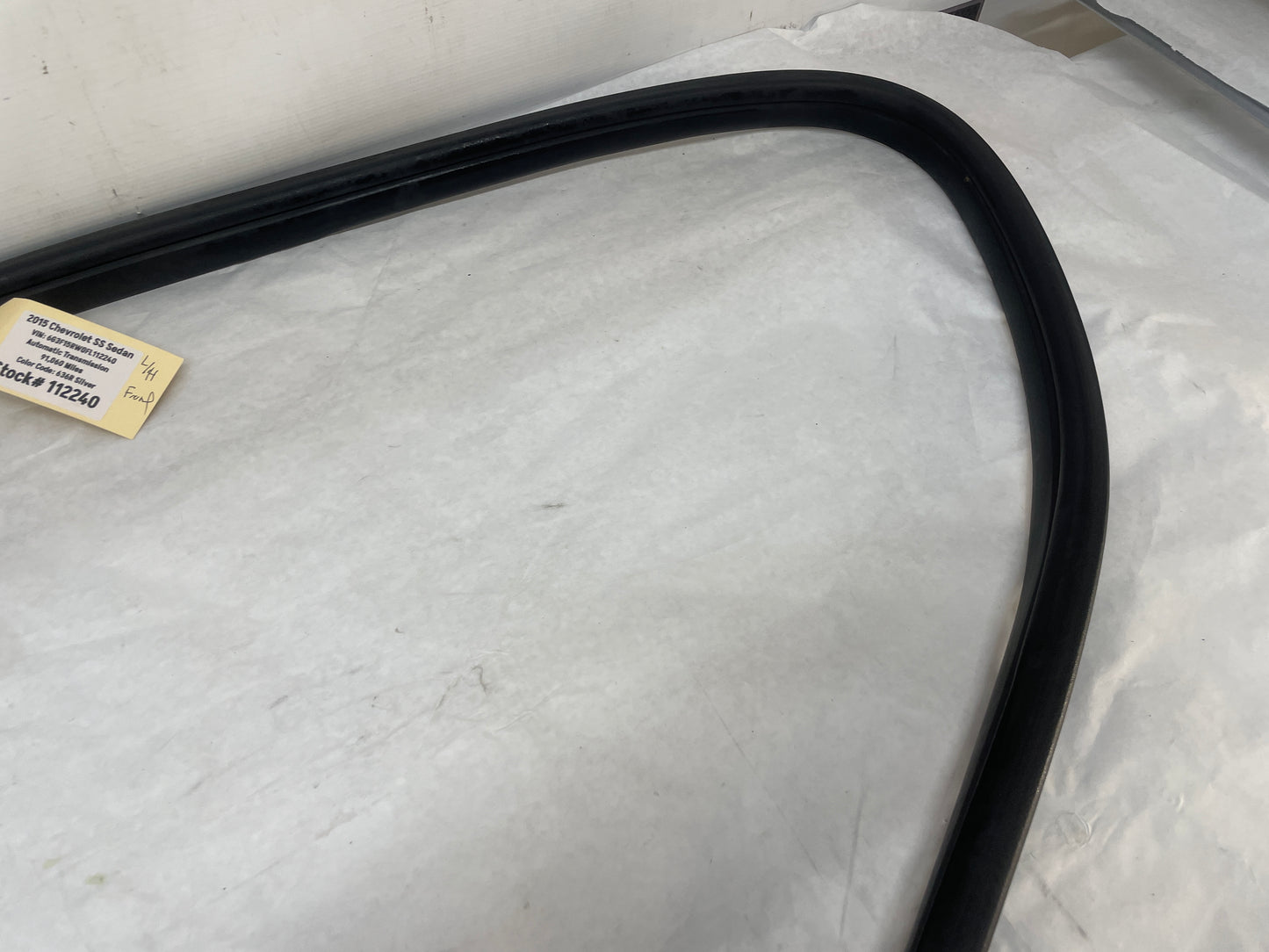 2015 Chevy SS Sedan LH Driver Front Door Weather Strip Rubber Seal OEM