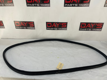 2015 Chevy SS Sedan LH Driver Front Door Weather Strip Rubber Seal OEM