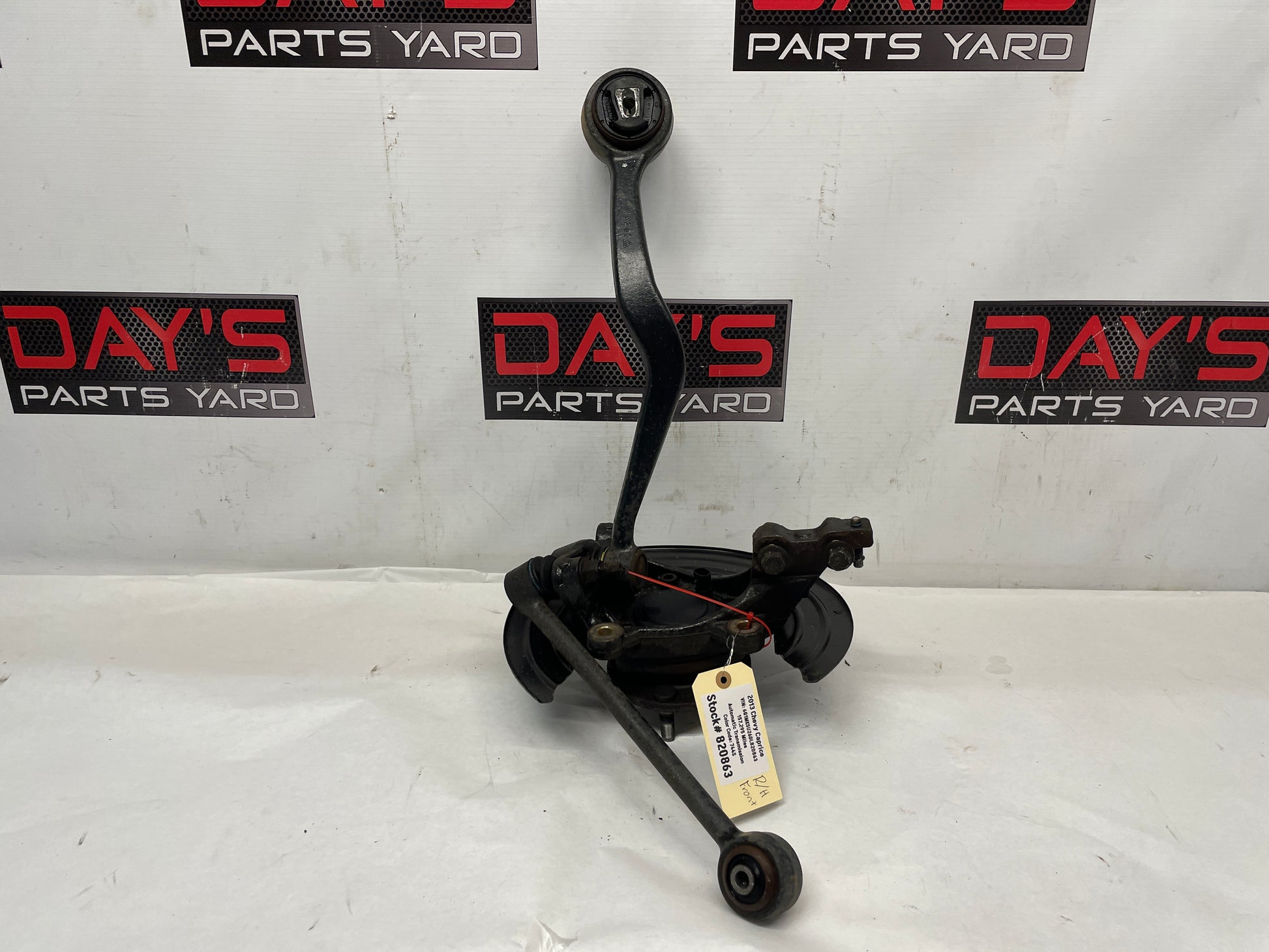 2013 Chevy Caprice RH Passenger Front Suspension Spindle Knuckle Hub Control Arms OEM - Day's Parts Yard