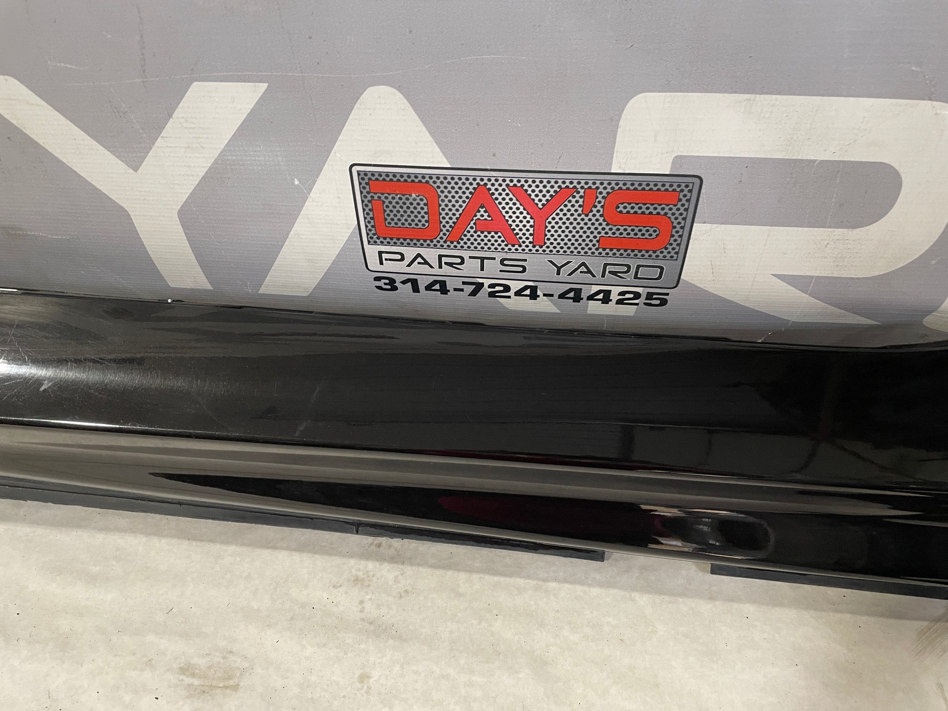 2014 Chevy SS Sedan LH Driver Rocker Molding Panel OEM - Day's Parts Yard