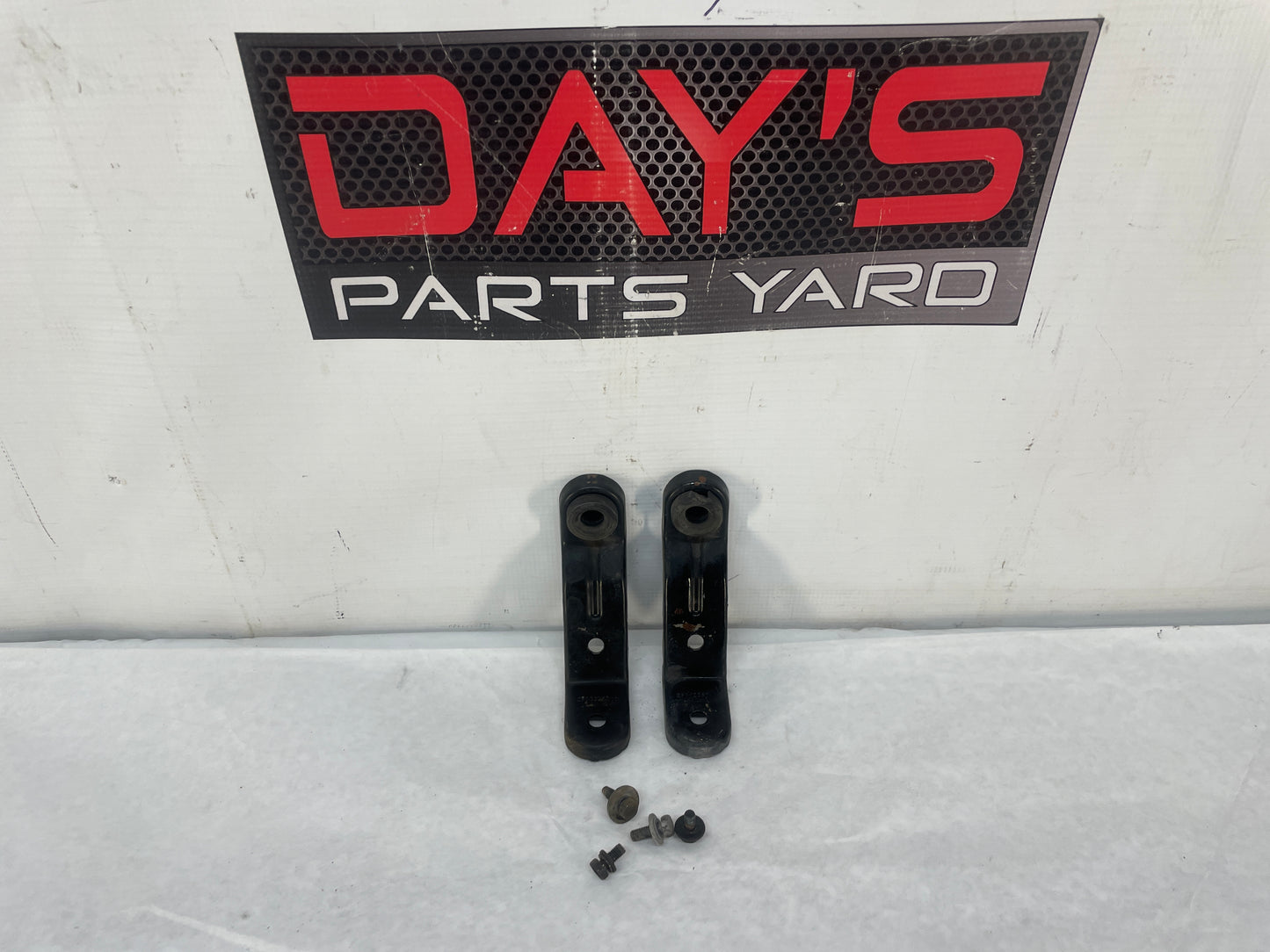 2010 Cadillac CTS-V Sedan RH & LH Upper Radiator Brackets OEM