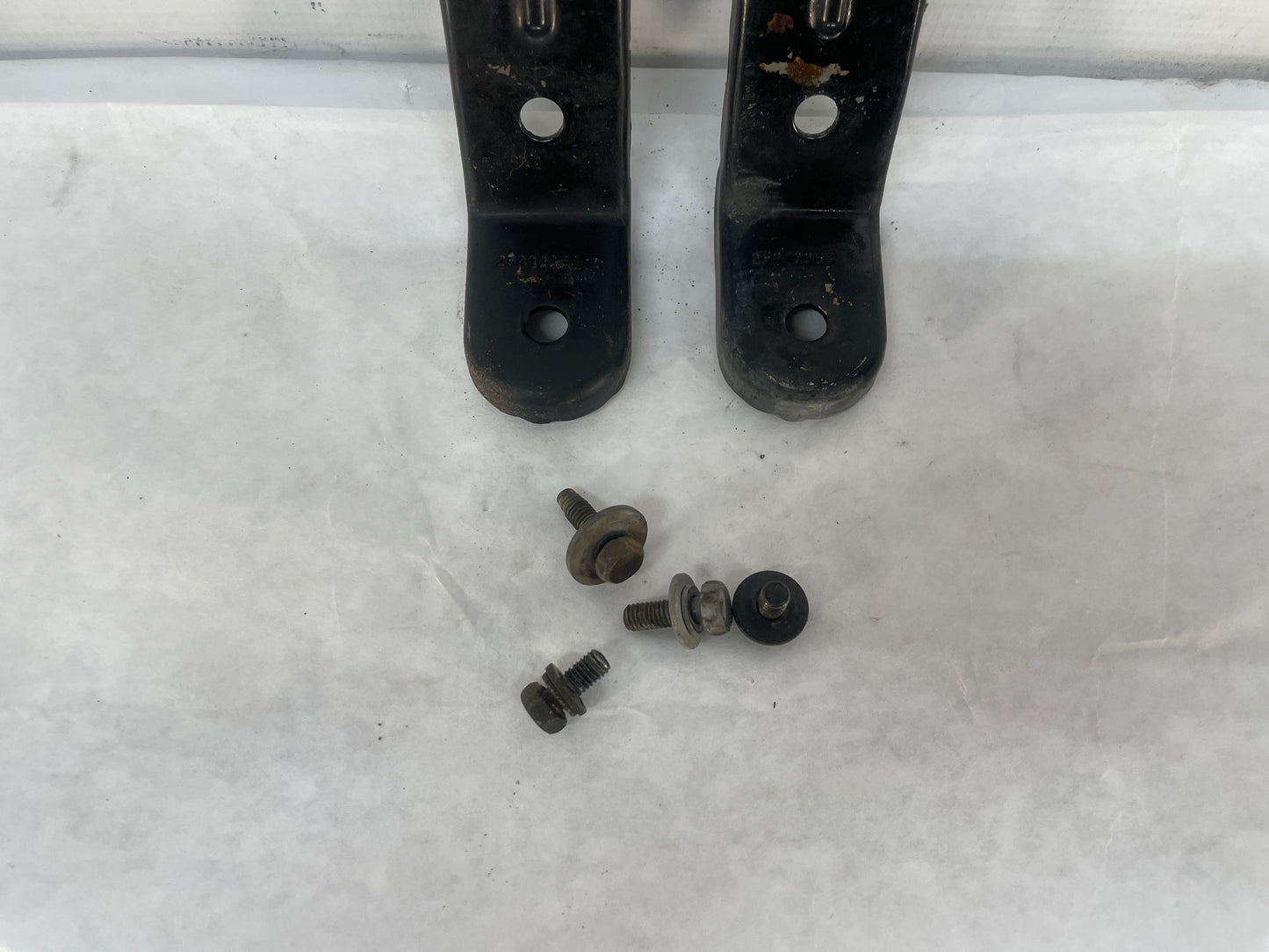 2010 Cadillac CTS-V Sedan RH & LH Upper Radiator Brackets OEM