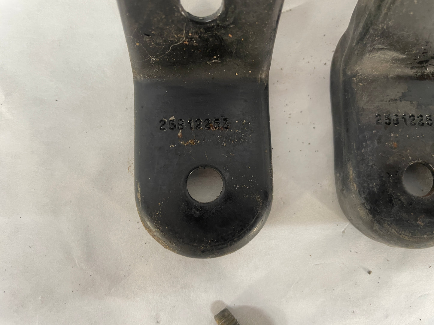 2010 Cadillac CTS-V Sedan RH & LH Upper Radiator Brackets OEM