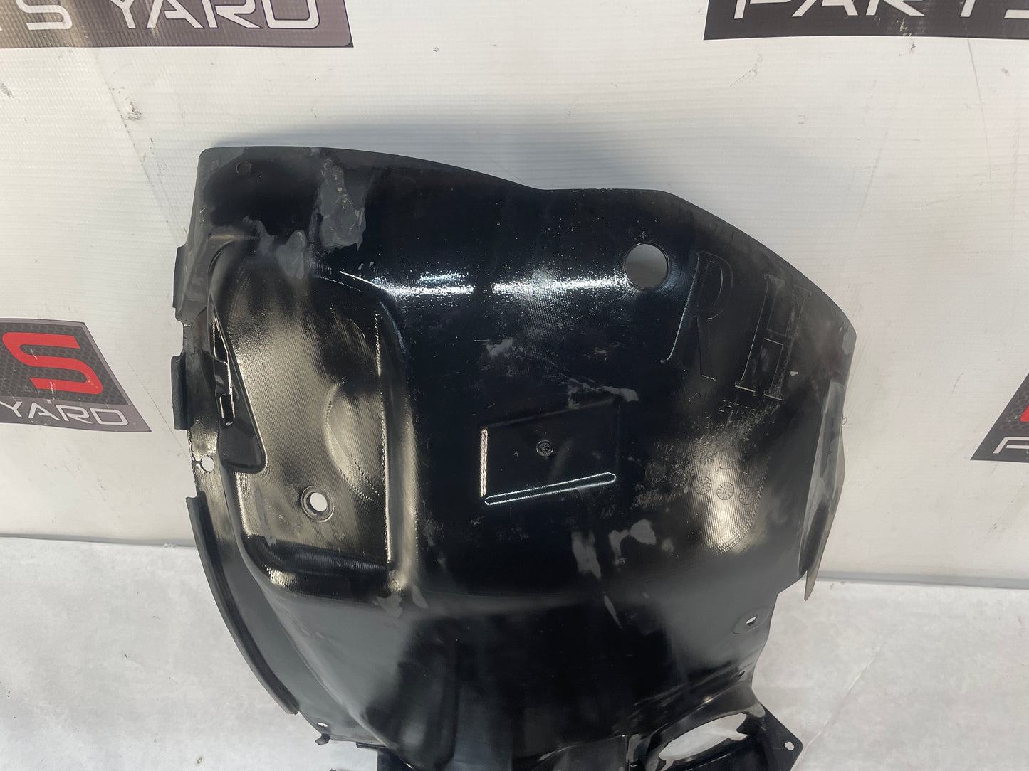 2010 Cadillac CTS-V RH Passenger Front Fender Wheel House Well Liner Extension OEM