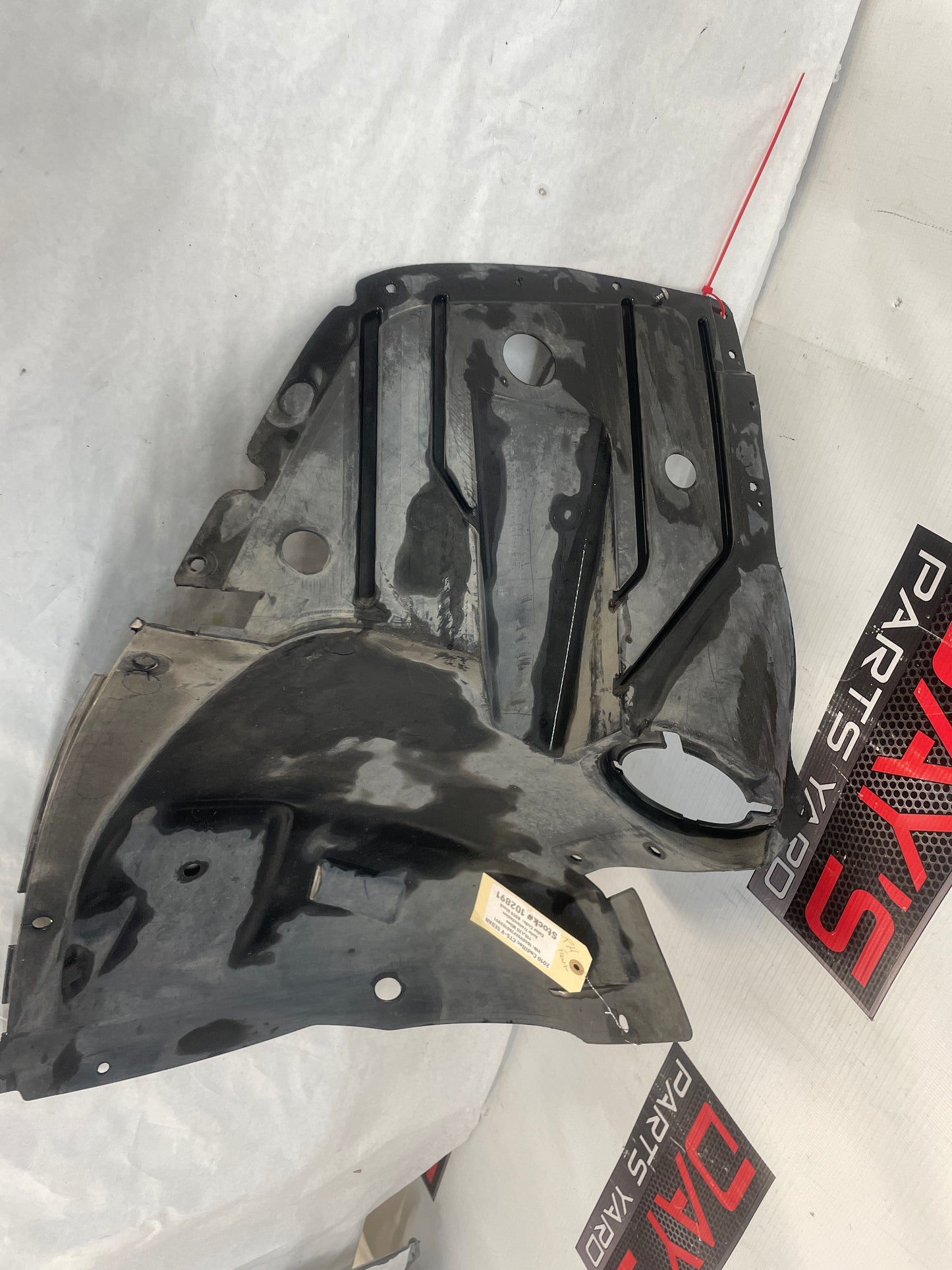 2010 Cadillac CTS-V RH Passenger Front Fender Wheel House Well Liner Extension OEM