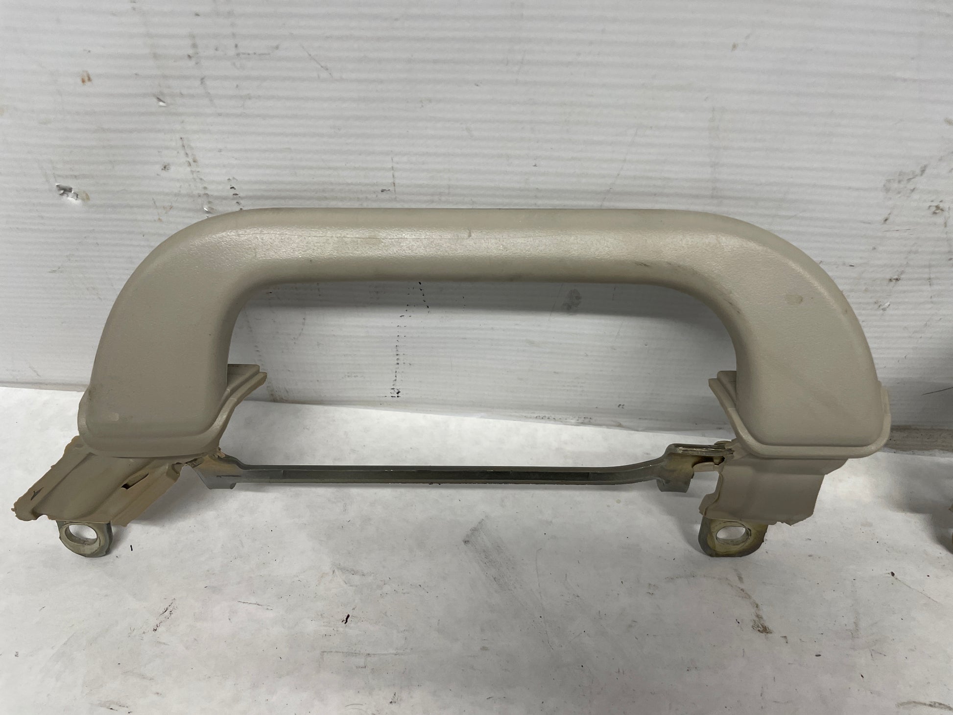 2013 GMC Sierra C1500 SLE RH & LH Rear Roof Grab Handles OEM - Day's Parts Yard