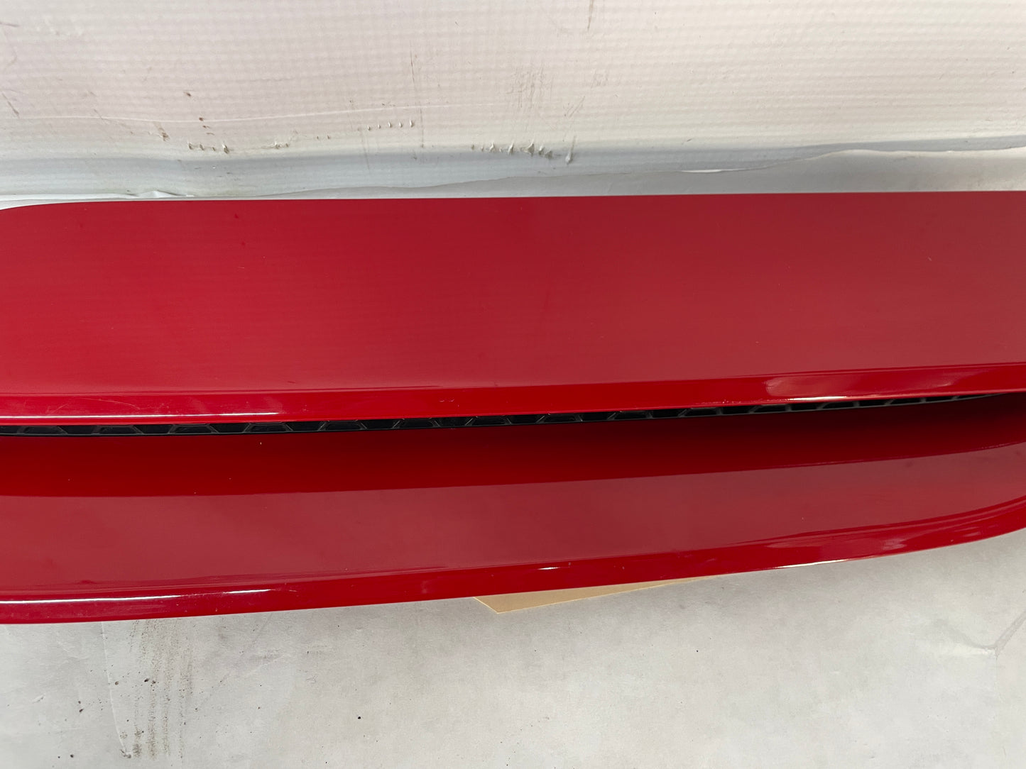 2009 Pontiac G8 GT RH & LH Hood Scoops Vents Red OEM - Day's Parts Yard