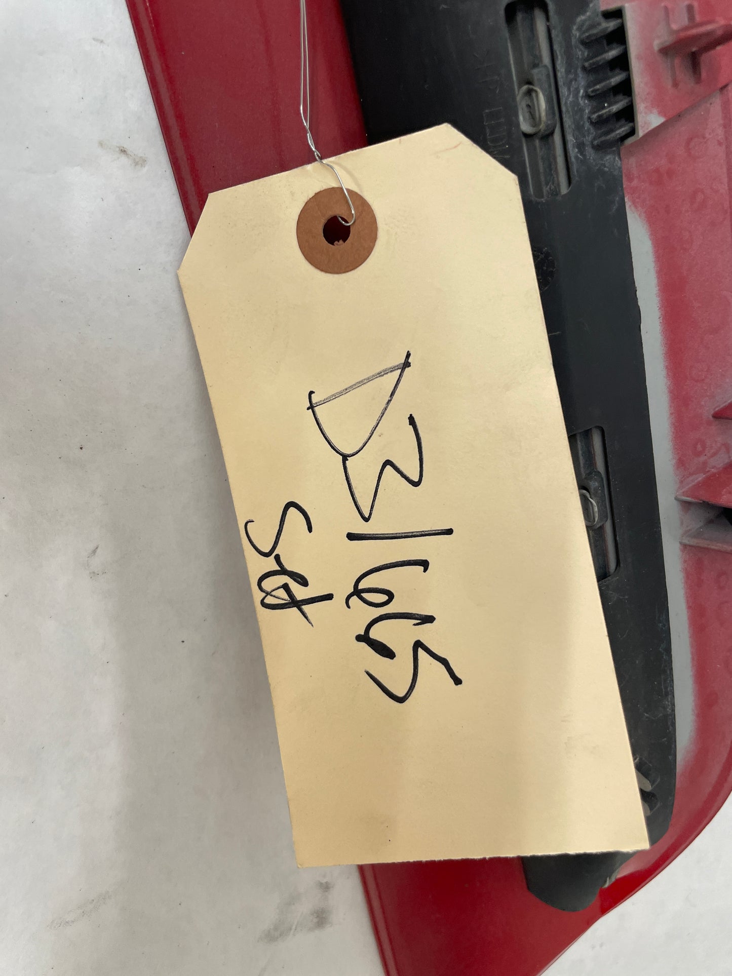 2009 Pontiac G8 GT RH & LH Hood Scoops Vents Red OEM - Day's Parts Yard