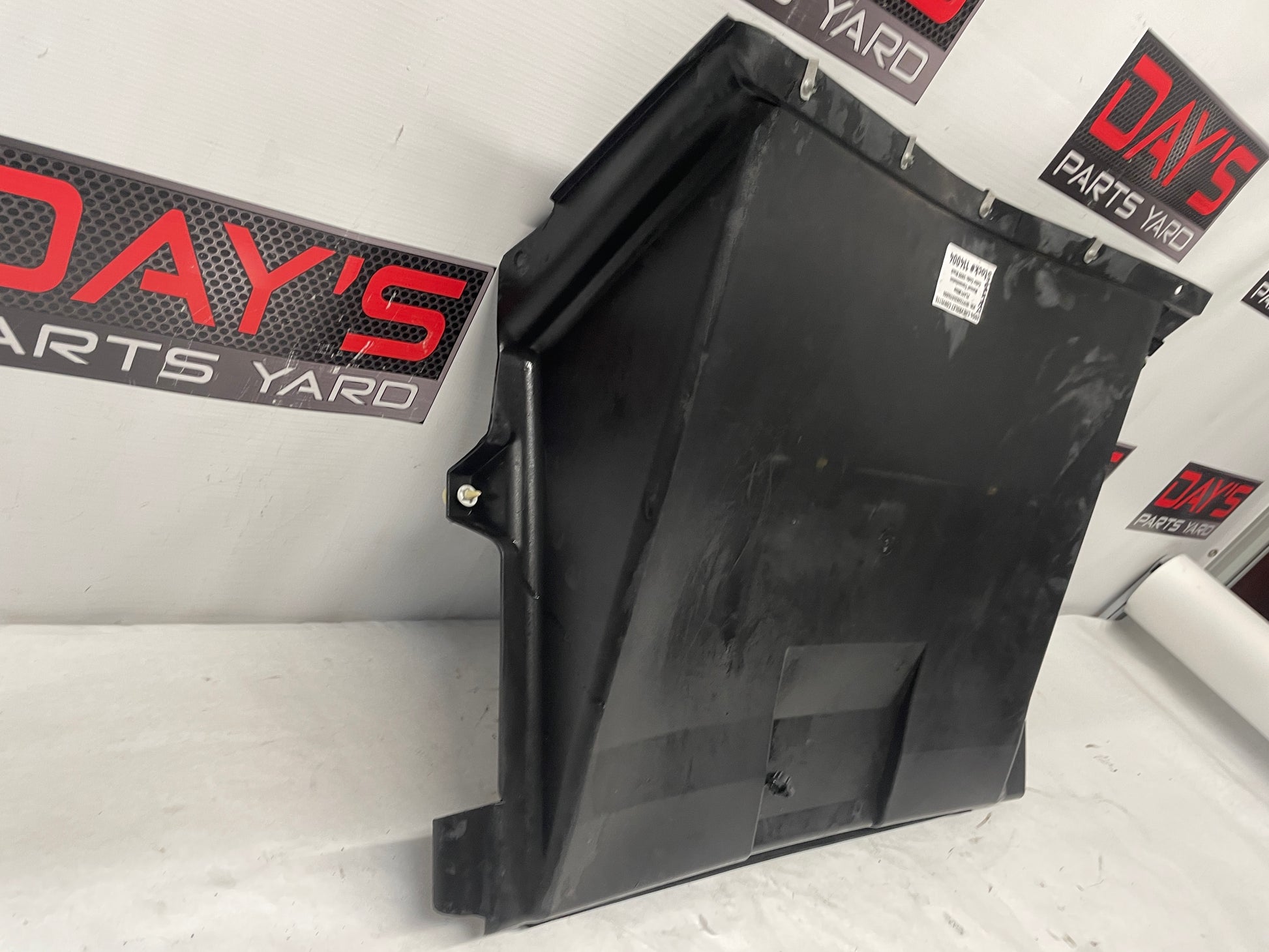 2004 Chevy C5 Corvette Lower Radiator Shroud Support Air Dam Baffle OEM - Day's Parts Yard