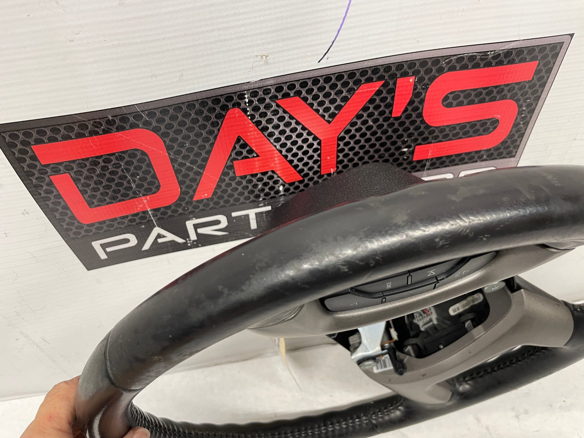 2013 GMC Sierra C1500 SLE Steering Wheel OEM - Day's Parts Yard