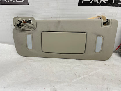 2013 GMC Sierra C1500 SLE RH & LH Sunvisor Sun Visor w/ Clips OEM - Day's Parts Yard