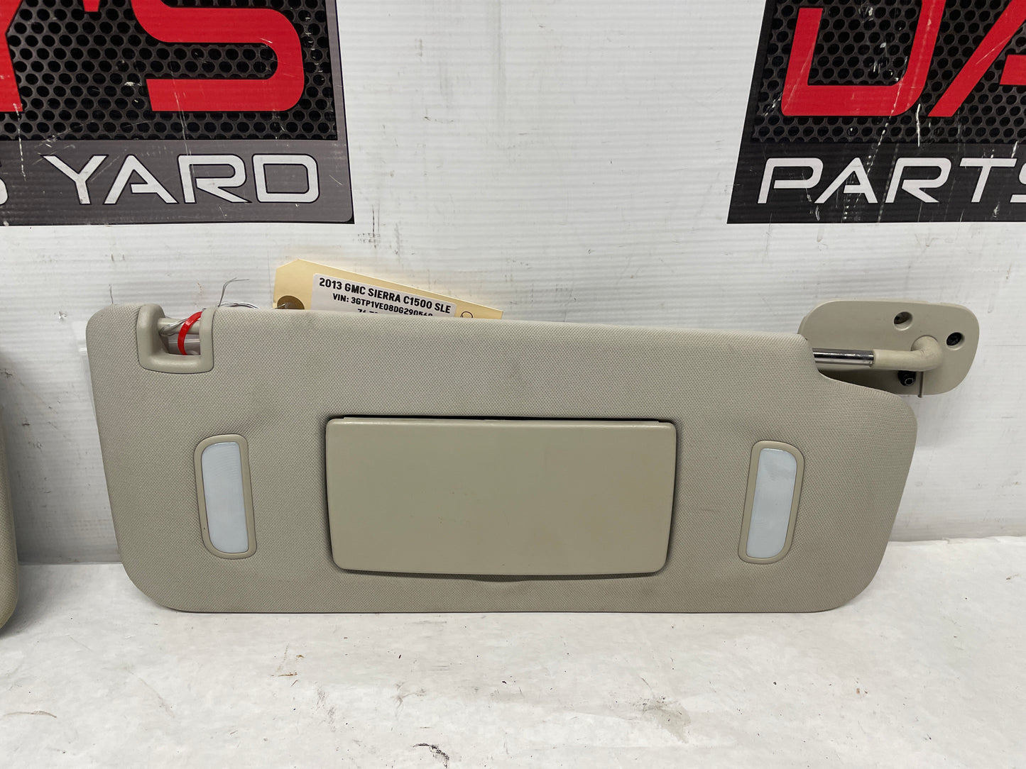 2013 GMC Sierra C1500 SLE RH & LH Sunvisor Sun Visor w/ Clips OEM - Day's Parts Yard