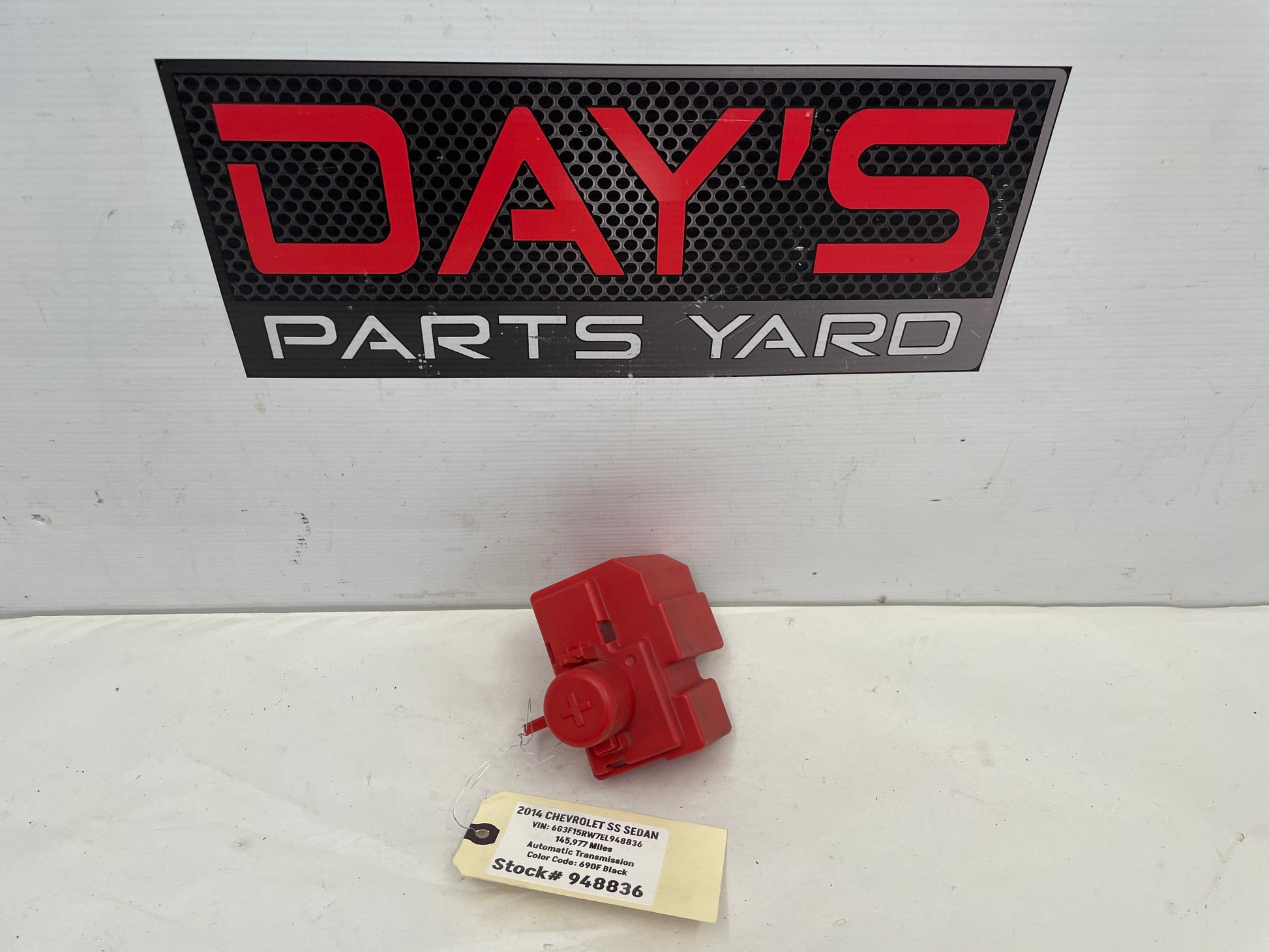 2014 Chevy Sedan SS Positive Battery Jump Start Cover OEM - Day's Parts Yard