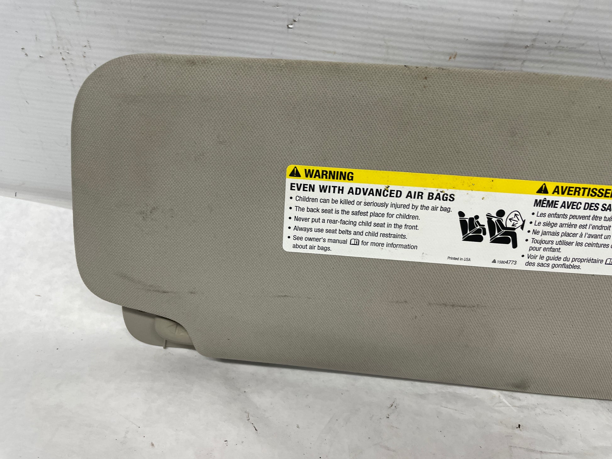 2013 GMC Sierra C1500 SLE RH & LH Sunvisor Sun Visor w/ Clips OEM - Day's Parts Yard