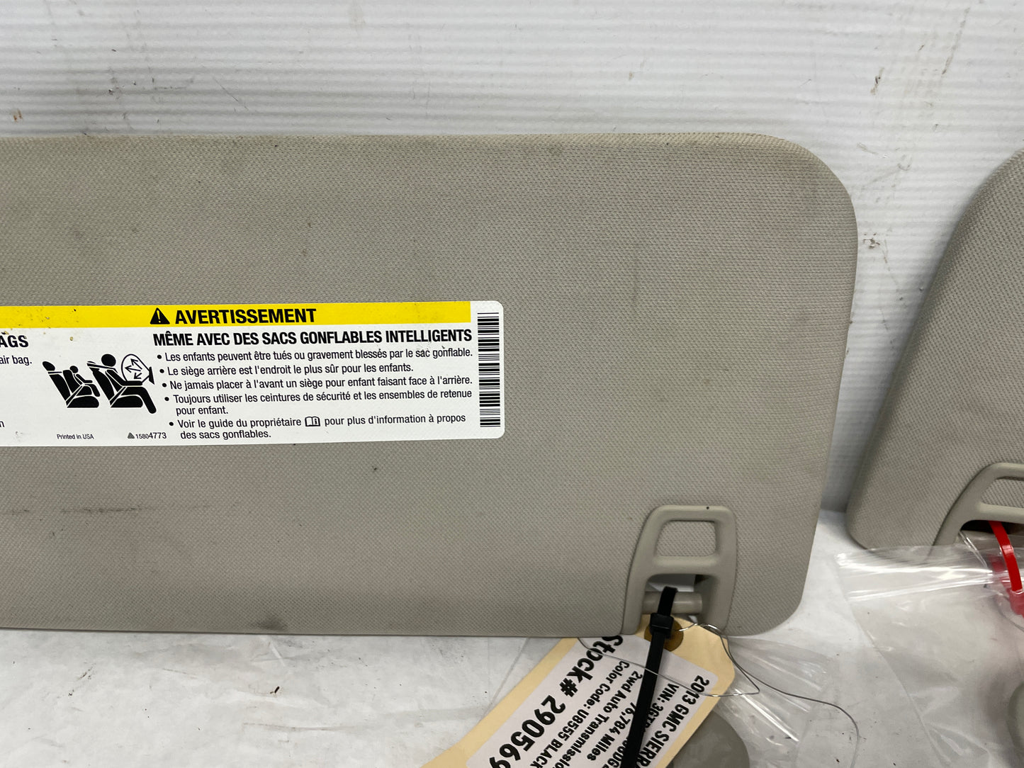 2013 GMC Sierra C1500 SLE RH & LH Sunvisor Sun Visor w/ Clips OEM - Day's Parts Yard