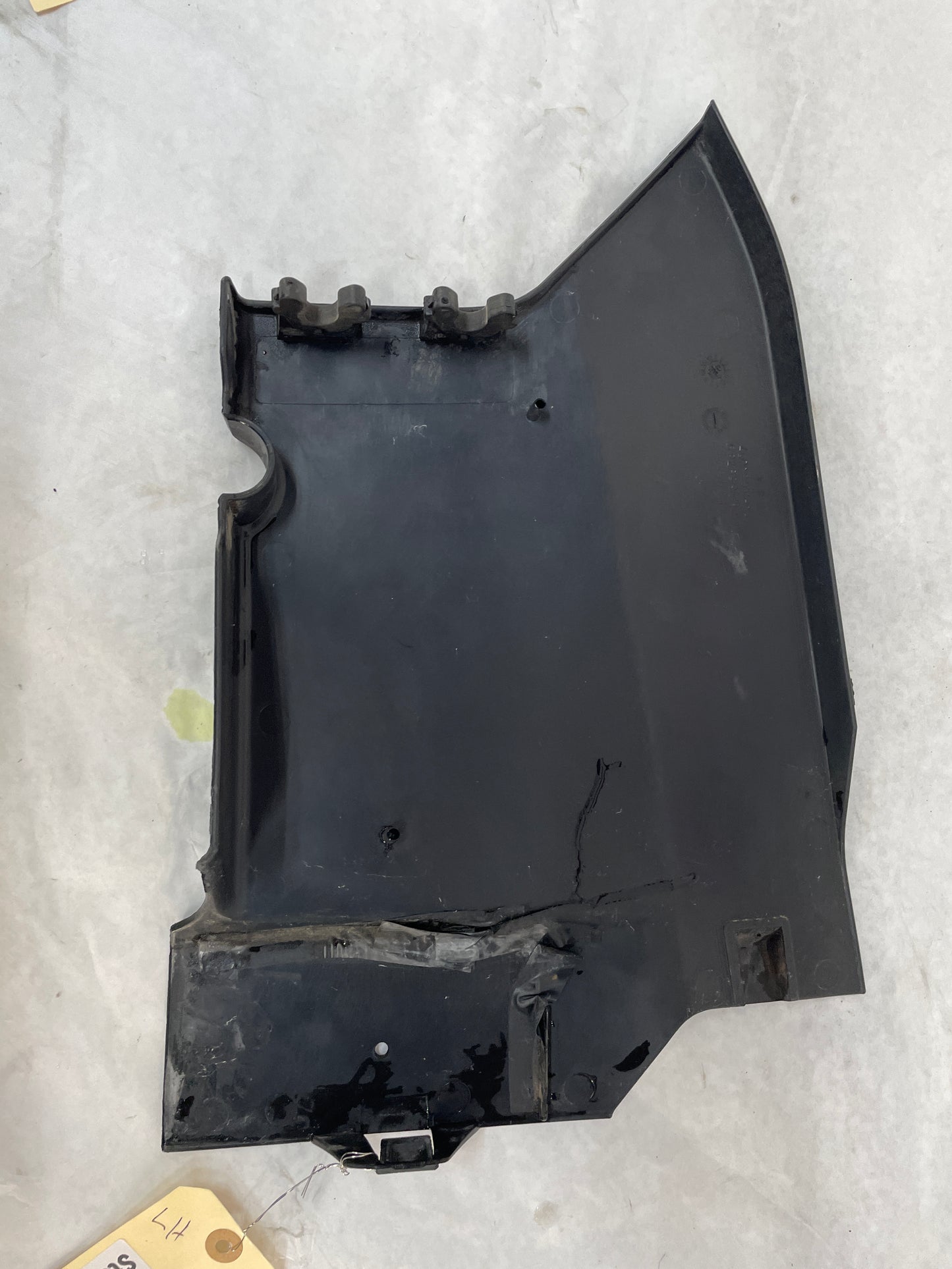 2010 Cadillac CTS-V Sedan LH Driver Engine Bay Cowl Trim Cover Panel Splash Shield OEM