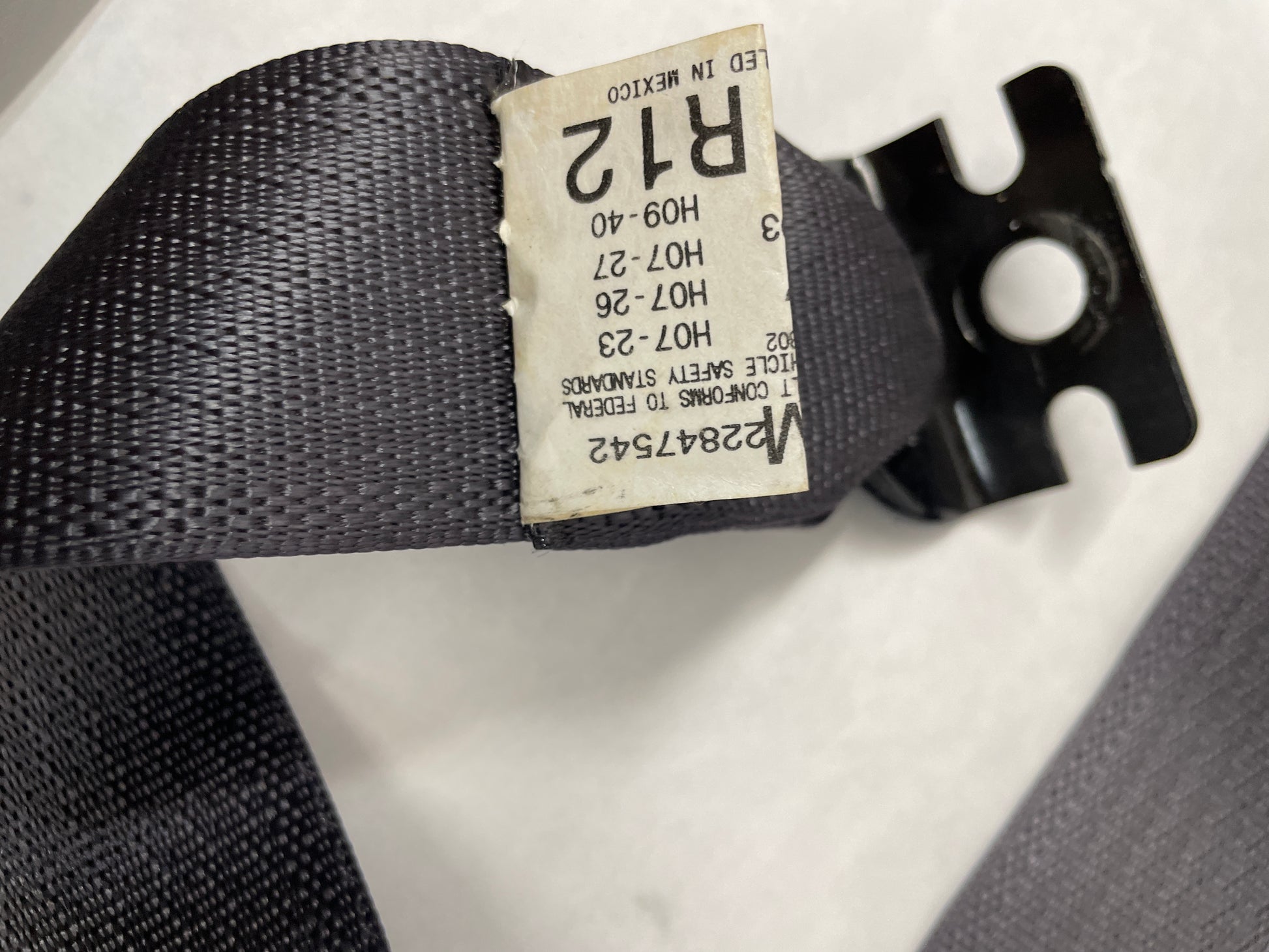 2013 GMC Sierra C1500 SLE Rear Seat Belts Seatbelts Retractors and Buckles OEM - Day's Parts Yard