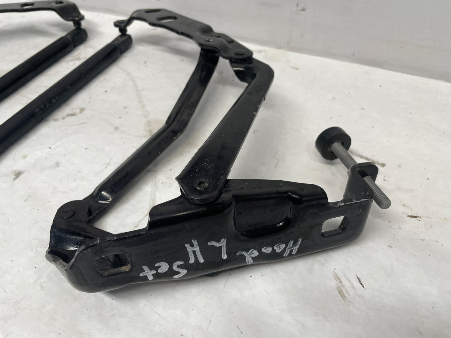 2004 Chevy C5 Corvette RH & LH Hood Hinges w/ Hood Struts - Day's Parts Yard