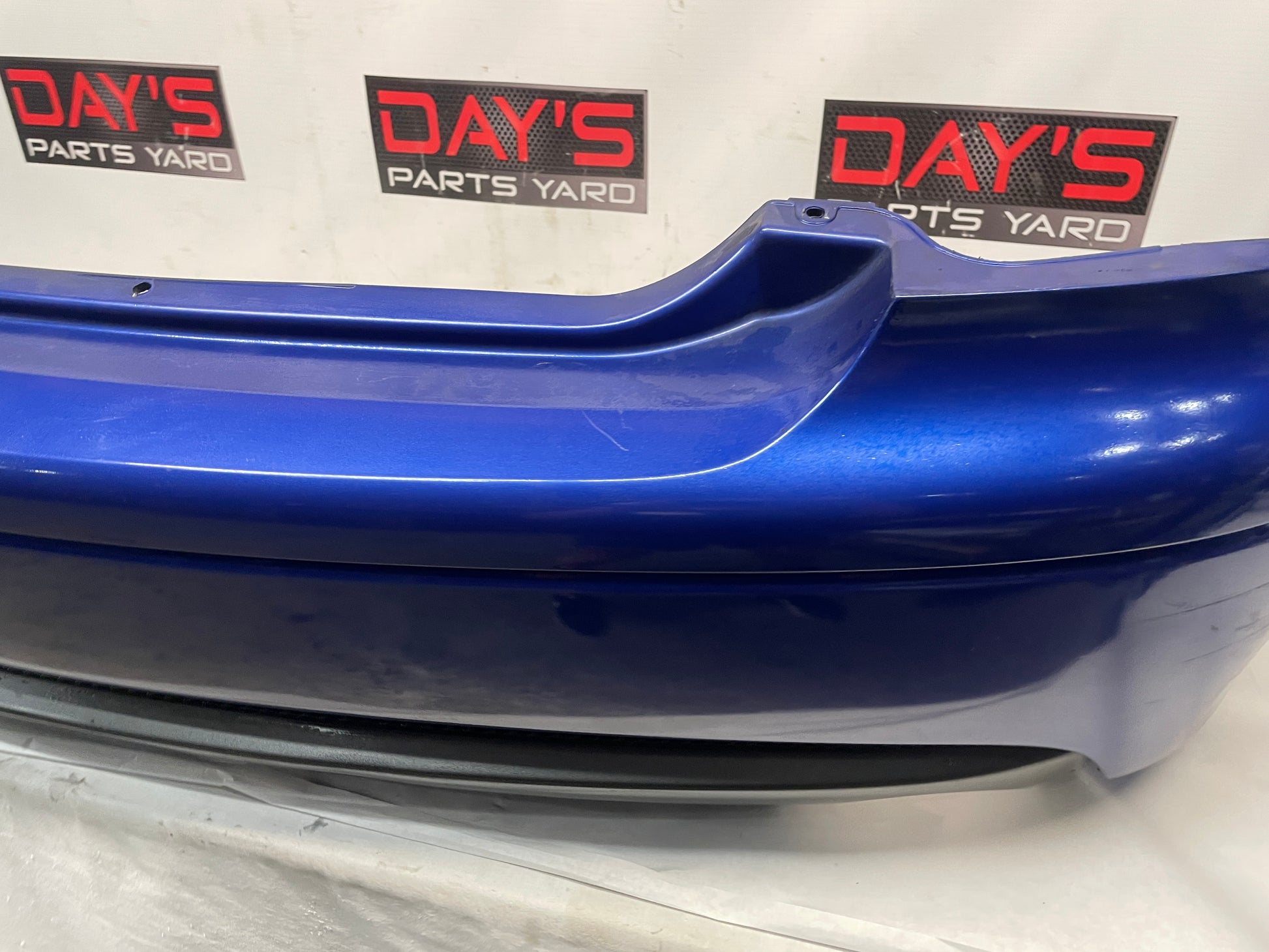 2005 Pontiac GTO Complete Rear Bumper Cover OEM - Day's Parts Yard