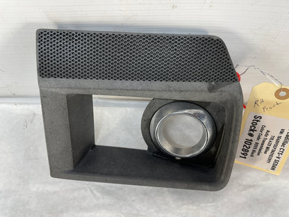 2010 Cadillac CTS-V Sedan RH Passenger Fog Light Lamp Bezel OEM