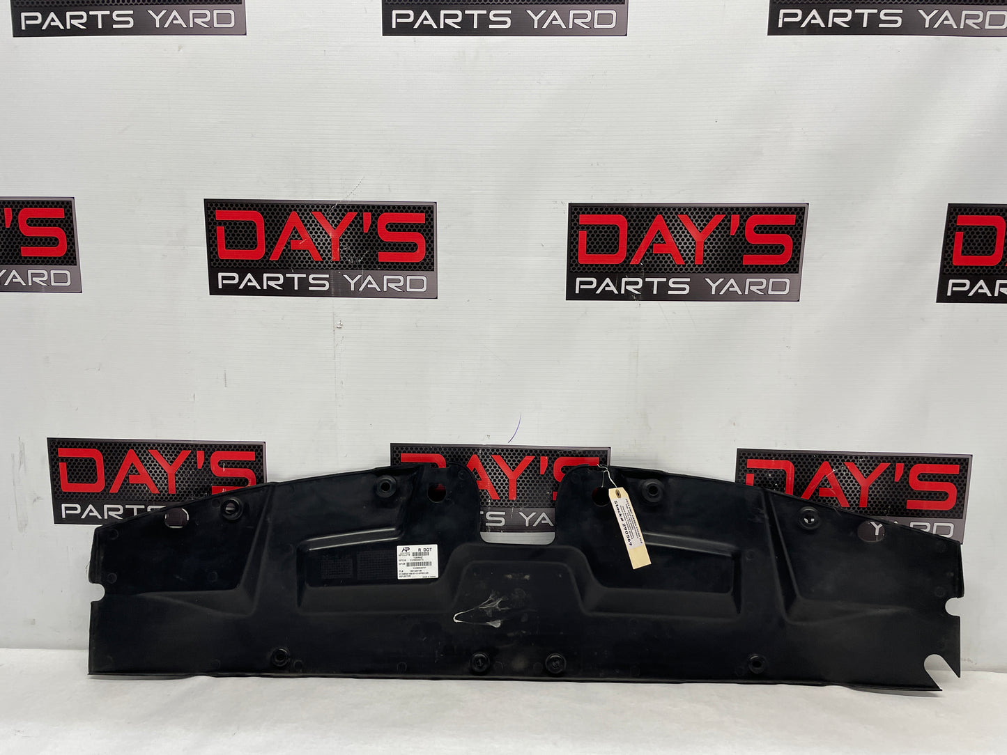 2013 GMC Sierra C1500 SLE Radiator Support Cover OEM - Day's Parts Yard