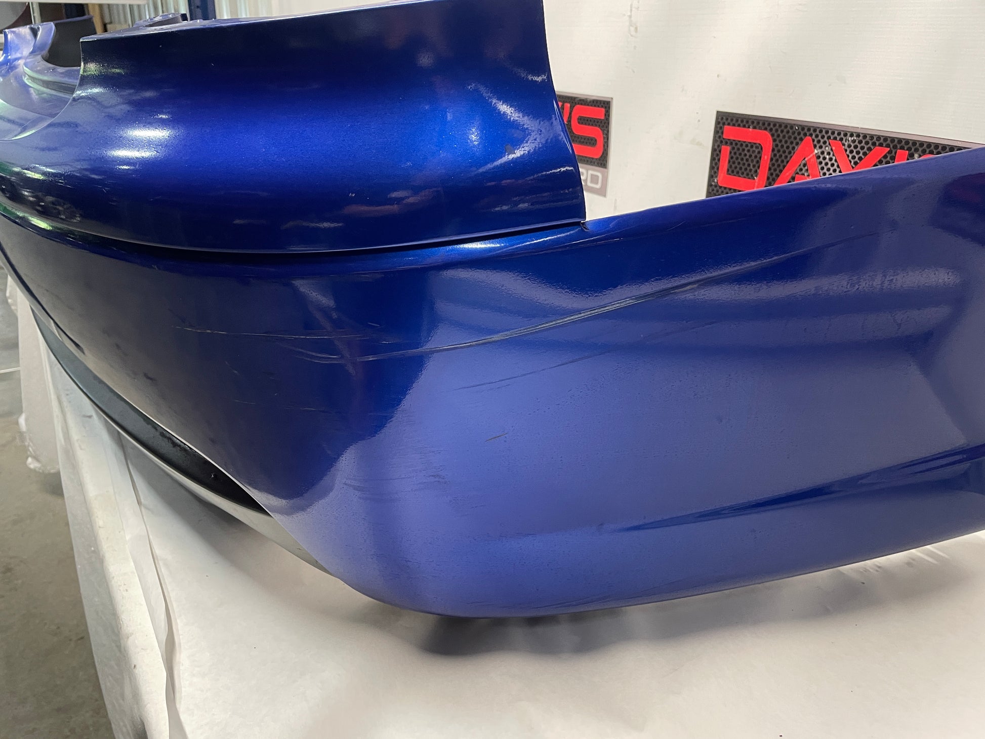 2005 Pontiac GTO Complete Rear Bumper Cover OEM - Day's Parts Yard