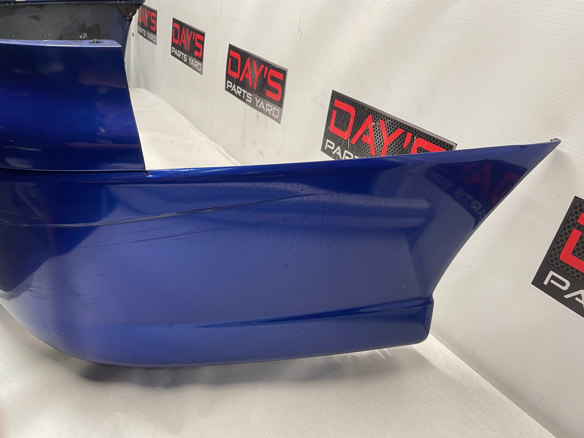 2005 Pontiac GTO Complete Rear Bumper Cover OEM - Day's Parts Yard