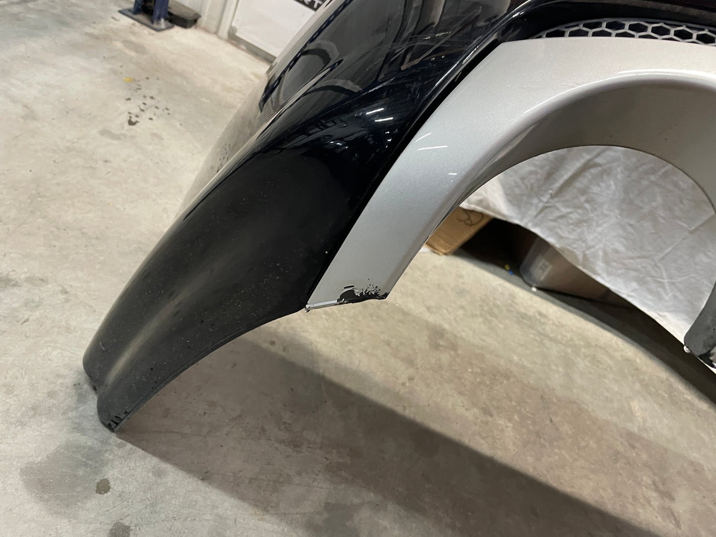 2006 Pontiac GTO Rear Bumper Cover w/ Insert Valance Panel OEM - Day's Parts Yard