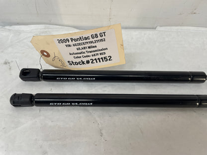 2009 Pontiac G8 GT RH & LH Hood Shock Strut & Bracket Aftermarket - Day's Parts Yard