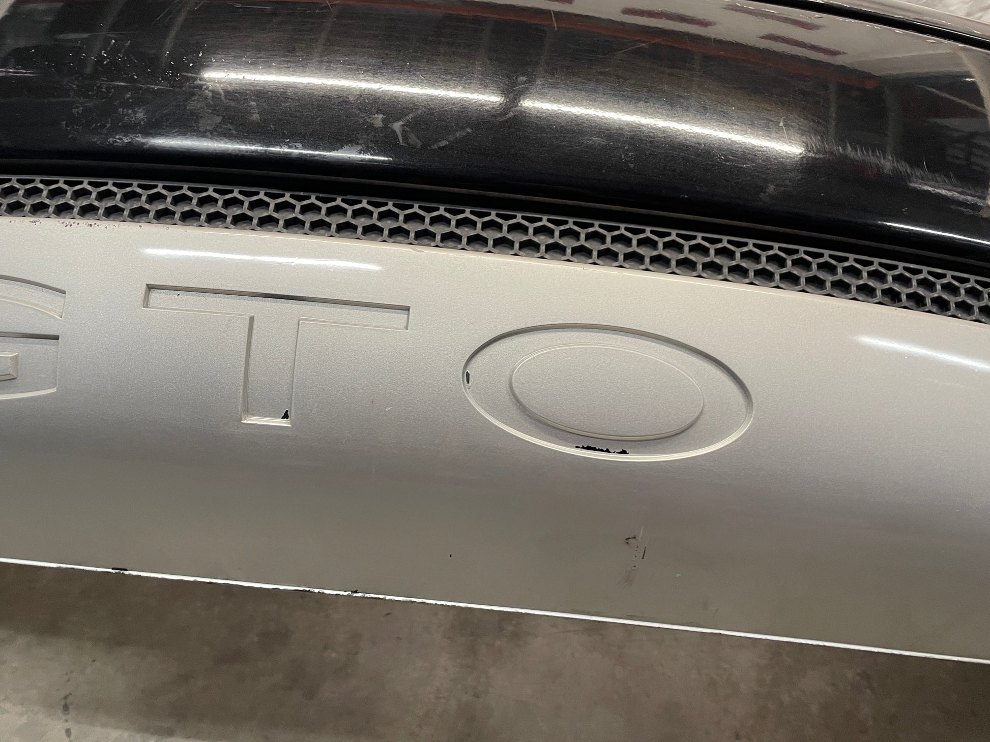 2006 Pontiac GTO Rear Bumper Cover w/ Insert Valance Panel OEM - Day's Parts Yard