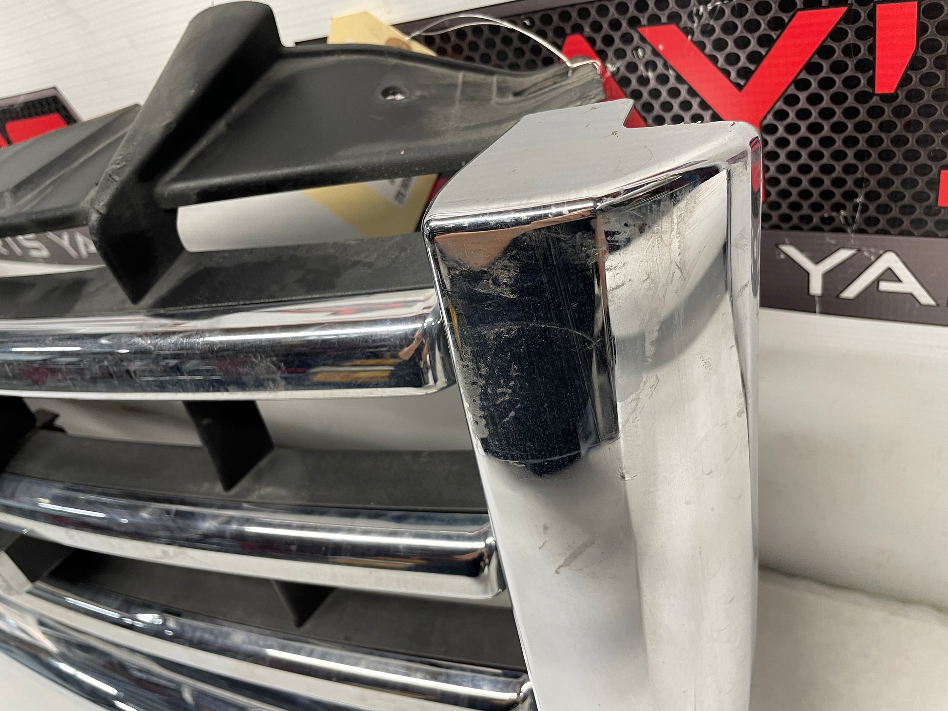 2013 GMC Sierra C1500 SLE Front Grille OEM - Day's Parts Yard