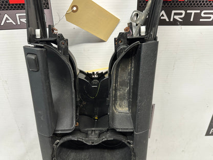 2009 Pontiac G8 GT Center Console OEM - Day's Parts Yard