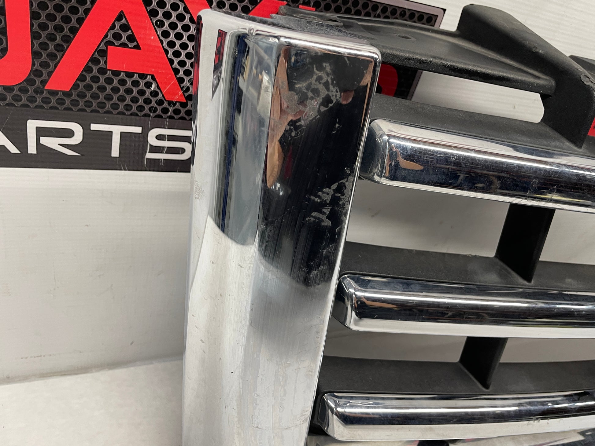 2013 GMC Sierra C1500 SLE Front Grille OEM - Day's Parts Yard