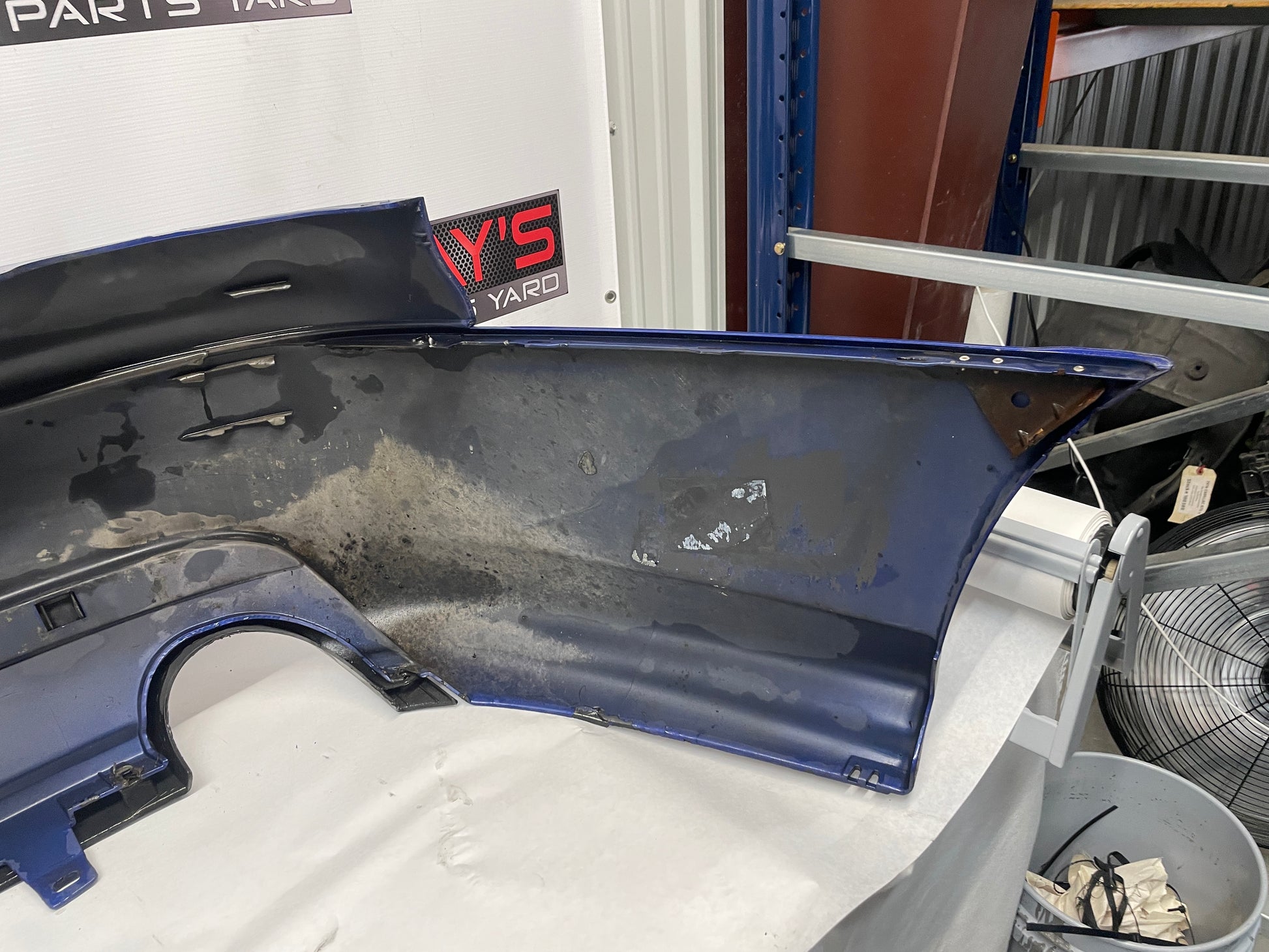 2005 Pontiac GTO Complete Rear Bumper Cover OEM - Day's Parts Yard