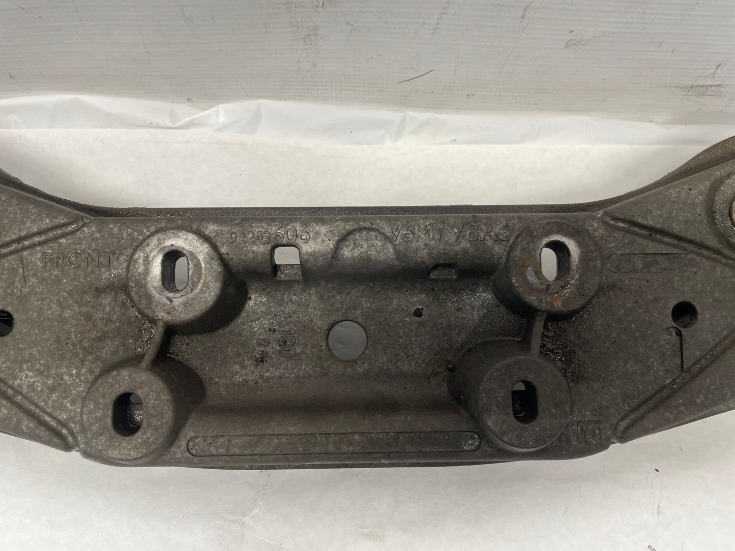 2013 Chevy Caprice 6L80E Automatic Transmission Crossmember OEM - Day's Parts Yard