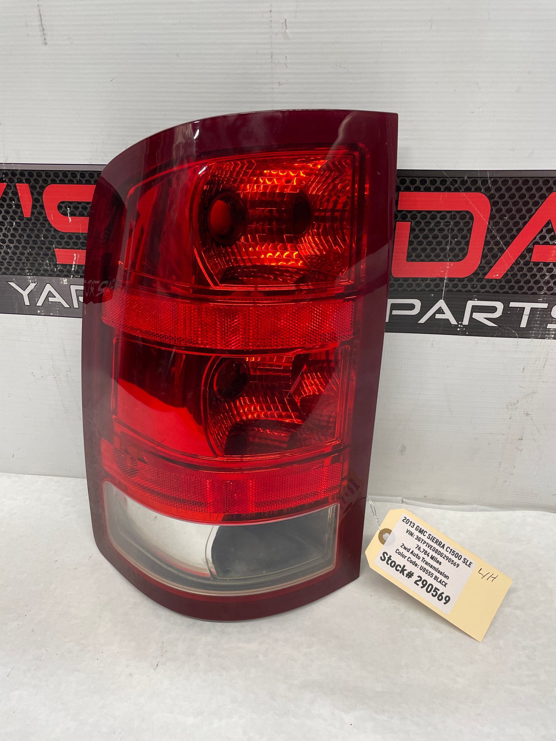 2013 GMC Sierra C1500 SLE LH Driver Tail Light Taillight Lamp OEM - Day's Parts Yard