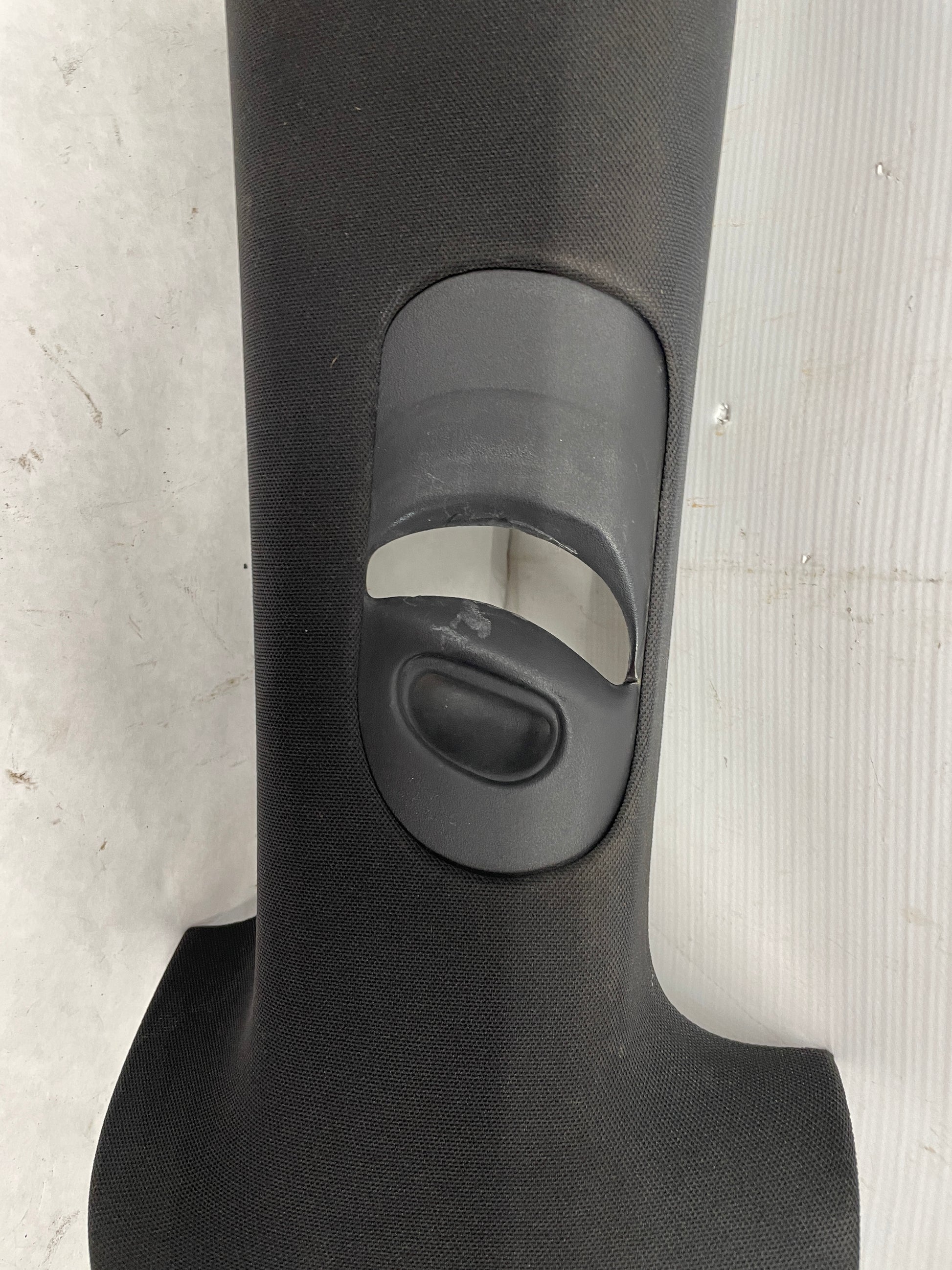 2006 Pontiac GTO RH & LH Interior Upper B Pillar Seat Belt Trim OEM - Day's Parts Yard