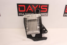 2015 Chevy SS Sedan Bose Radio Amplifier w/ Bracket OEM - Day's Parts Yard