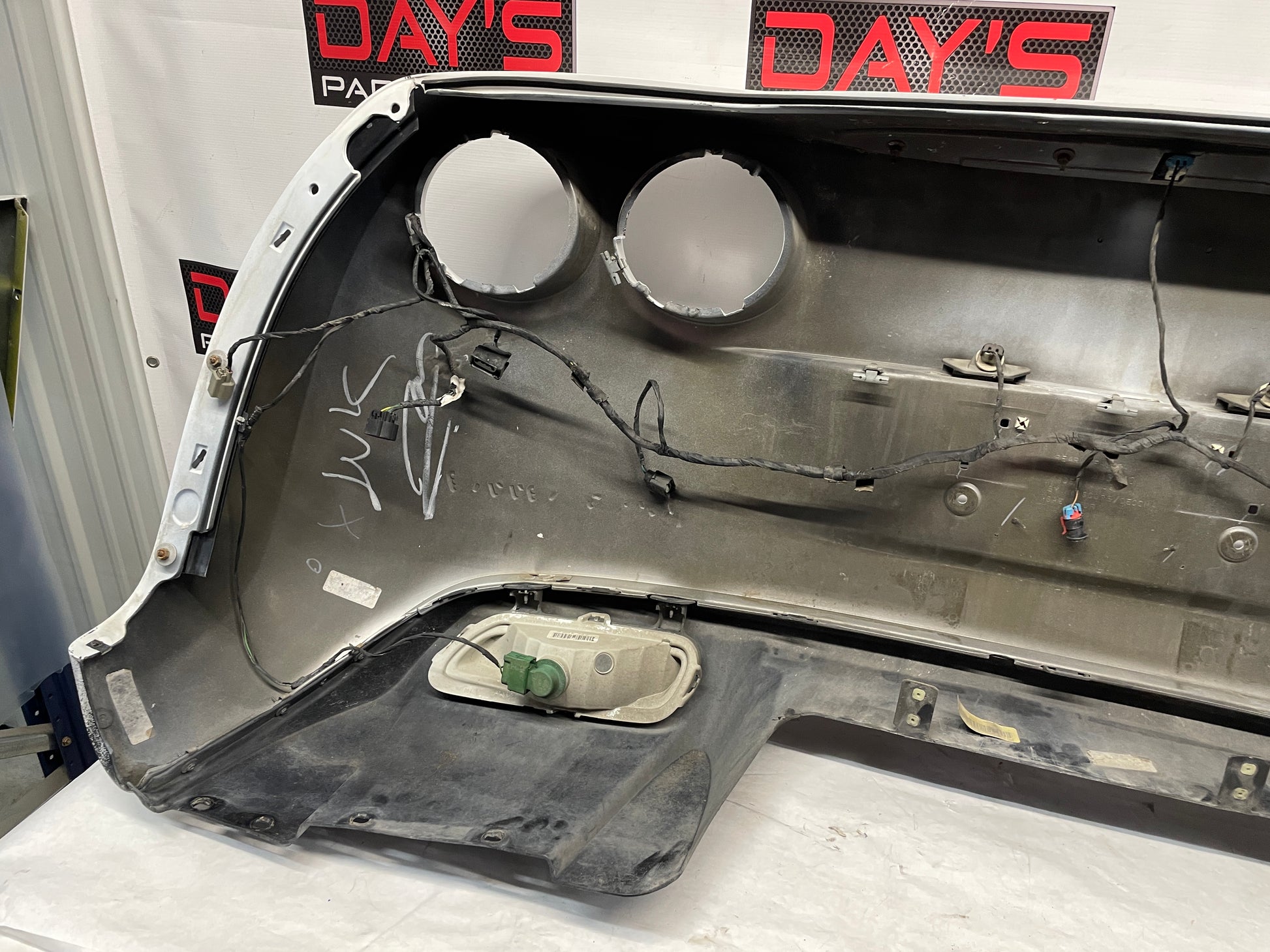 2008 Chevy Corvette Rear Bumper Cover White OEM - Day's Parts Yard