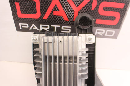 2015 Chevy SS Sedan Bose Radio Amplifier w/ Bracket OEM - Day's Parts Yard