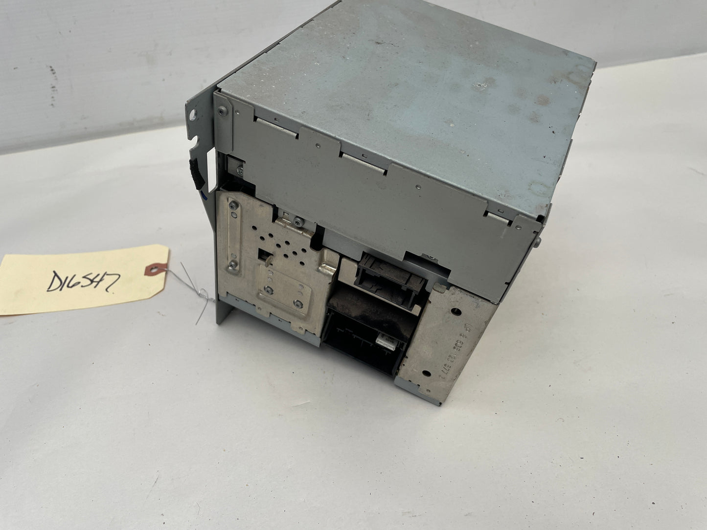 2009 Pontiac G8 GT C/D Radio Receiver Stereo Blaupunkdt Head Unit OEM - Day's Parts Yard