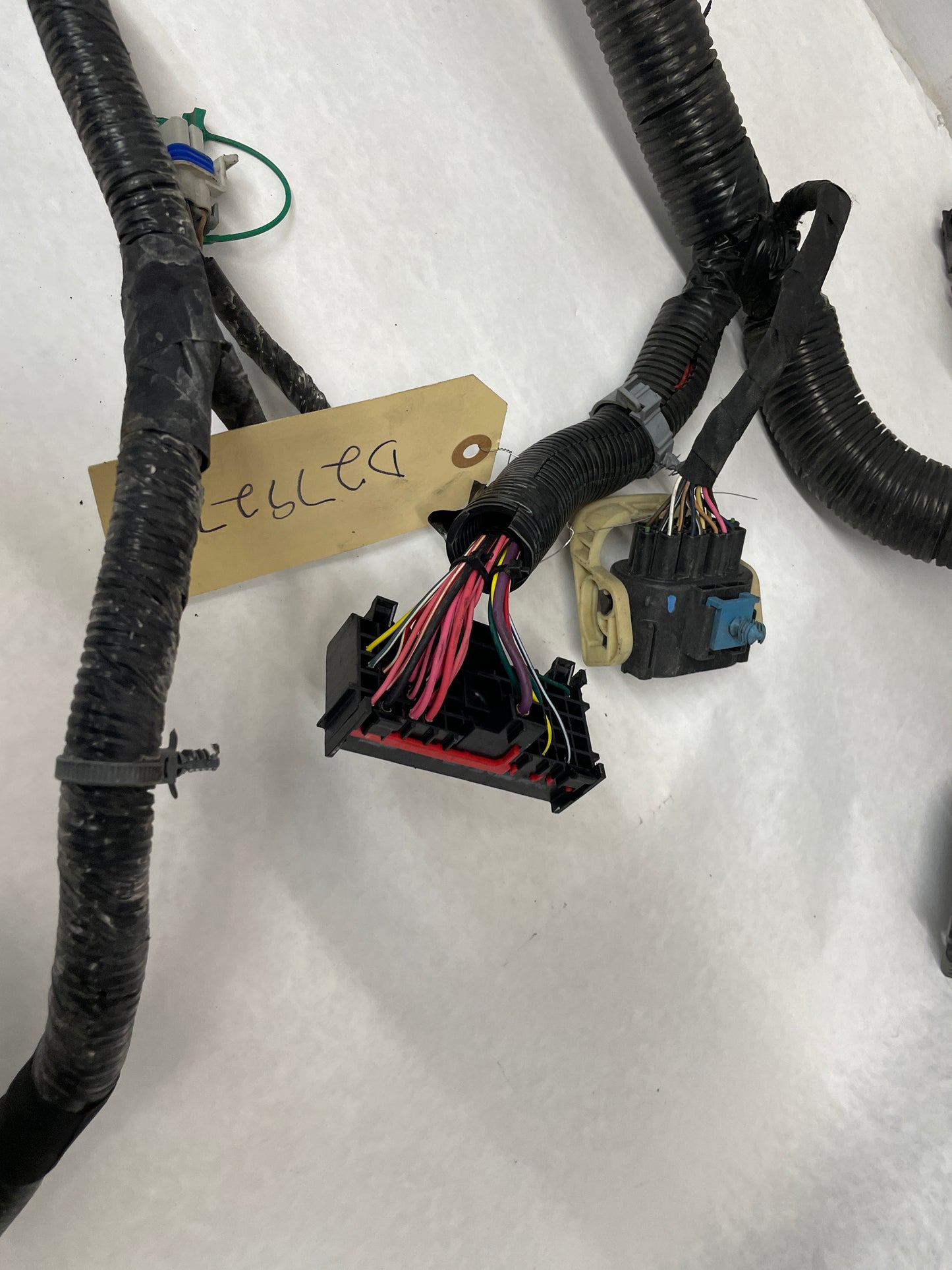 2013 GMC Sierra C1500 SLE Engine Transmission  Wire Wiring Harness OEM - Day's Parts Yard