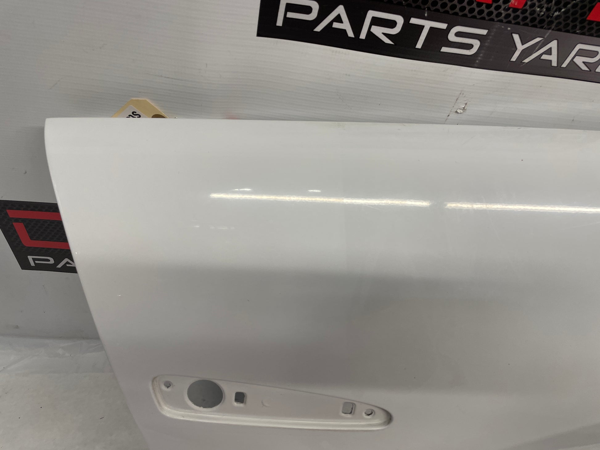 2008 Chevy Corvette RH Passenger Front Fender White OEM - Day's Parts Yard