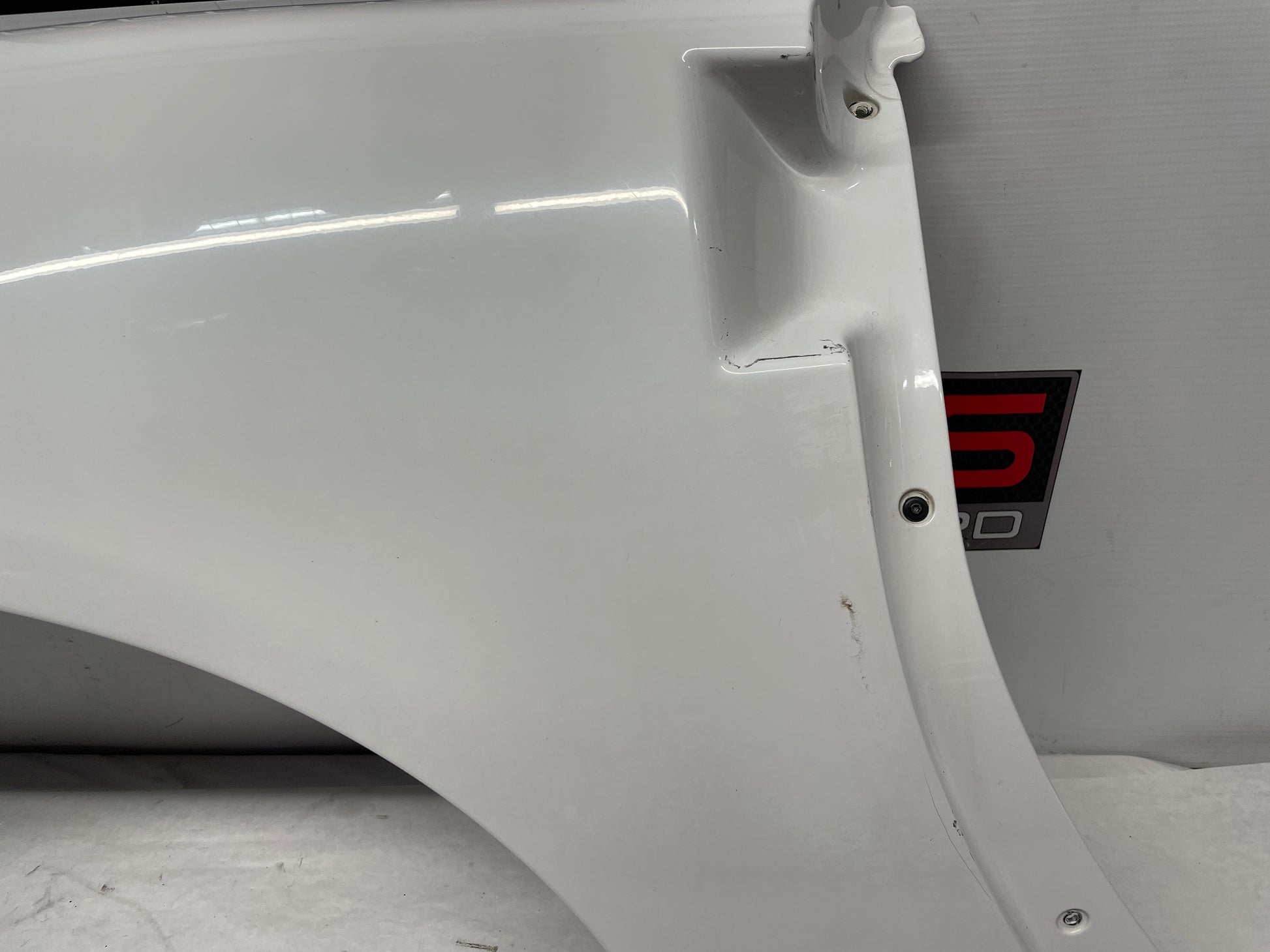 2008 Chevy Corvette RH Passenger Front Fender White OEM - Day's Parts Yard