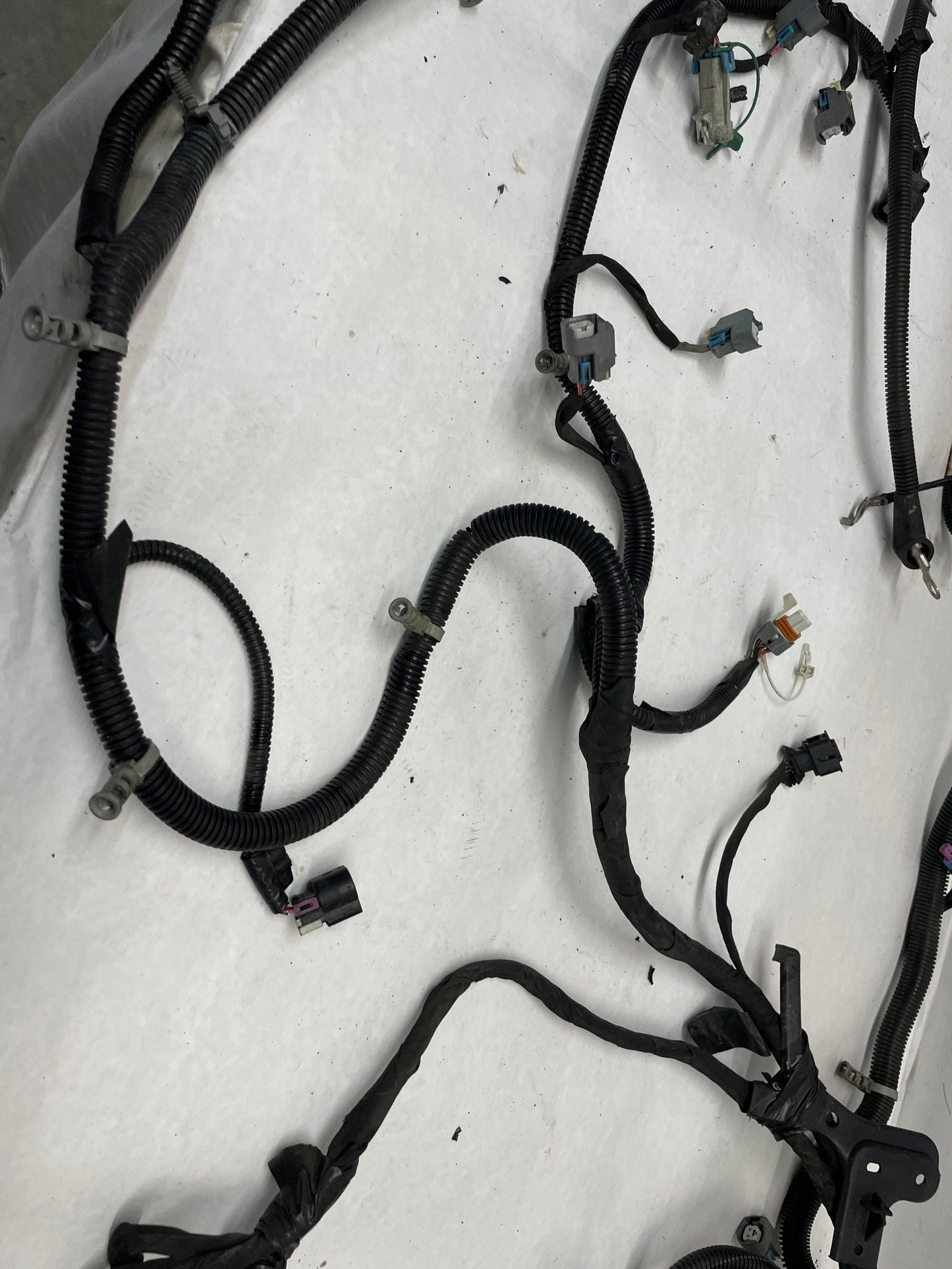 2013 GMC Sierra C1500 SLE Engine Transmission  Wire Wiring Harness OEM - Day's Parts Yard