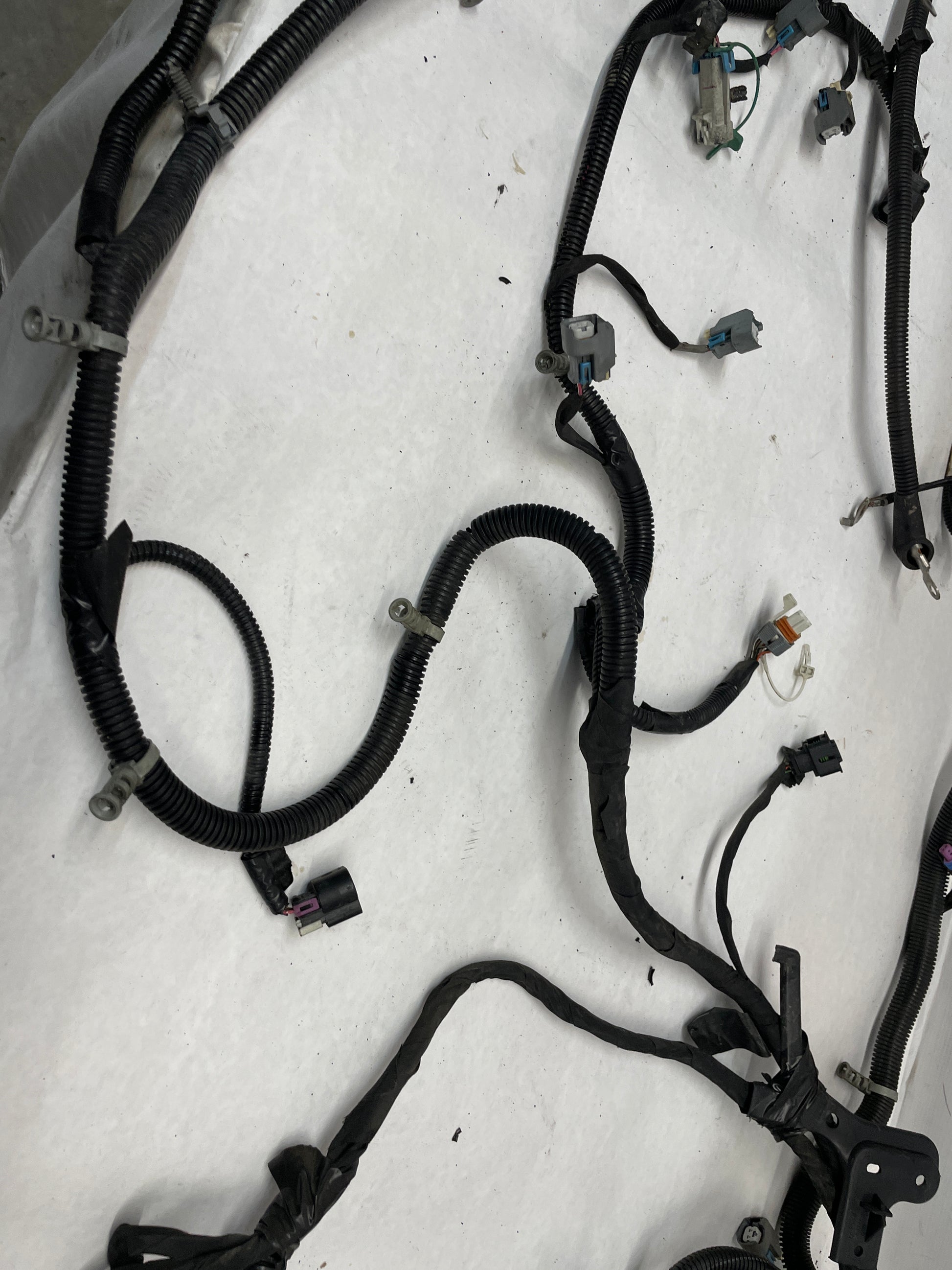2013 GMC Sierra C1500 SLE Engine Transmission  Wire Wiring Harness OEM - Day's Parts Yard